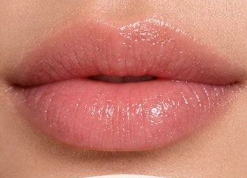 Weniger Trockenheit am Morgen, glattere Lippen.